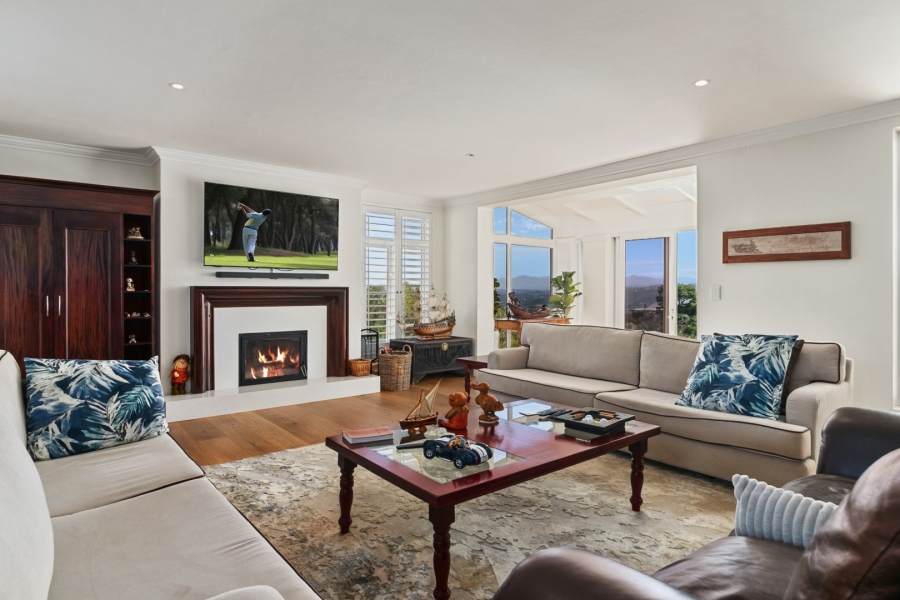 5 Bedroom Property for Sale in Pezula Golf Estate Western Cape